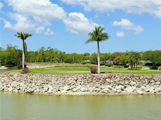 7505 Stoneybrook Dr Unit 724, Naples, FL 34112