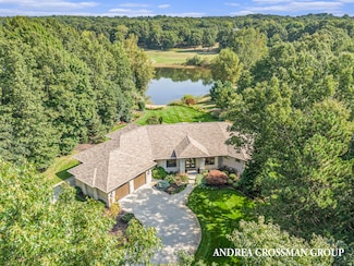 6429 Sand Castle Dr, Holland, MI 49423