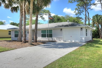546 Agnes St, Sebastian, FL 32958