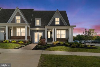 13311 Petrel St, Clarksburg, MD 20871