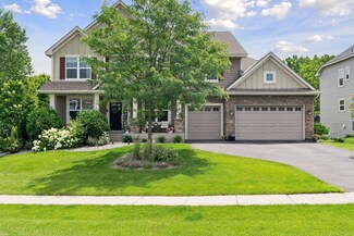 192 Lakeview Rd E, Chanhassen, MN 55317