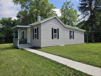 422 Amelia Olive Branch Rd, Amelia, OH 45102