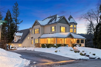 27601 Cedarwood Dr, Lake Arrowhead, CA 92352