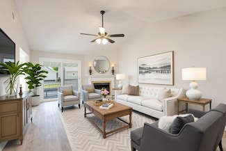 2245 Riverway Dr, Old Hickory, TN 37138