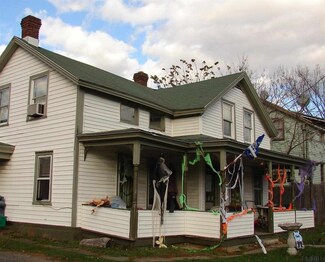 4 Main St, Philmont, NY 12565