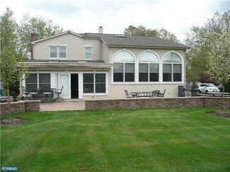 48 Andrea Dr, Richboro, PA 18954