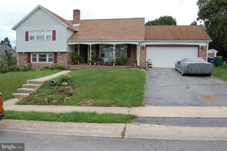 913 Evergreen Dr, Reading, PA 19610