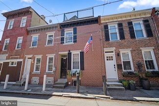 1704 Webster St, Philadelphia, PA 19146