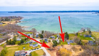 52 Glen St, Rockland, ME 04841