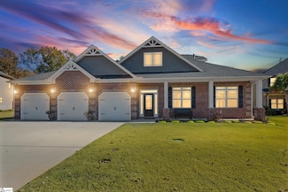 425 Castleford Place, Simpsonville, SC 29681