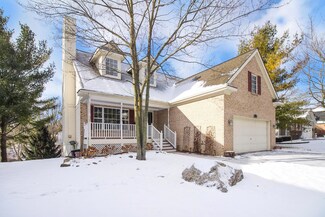 63 Lakeshore Pointe Dr, Howell, MI 48843