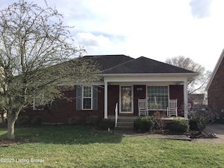 6912 Day Break Ct, Louisville, KY 40272