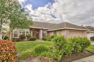 1560 Cambridge Ct, Salinas, CA 93906