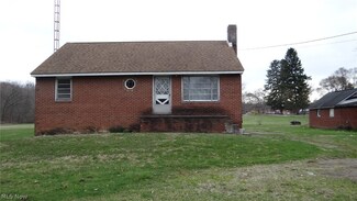 11285 Churcham St SE, Paris, OH 44669
