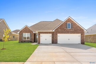 29582 Limestone Creek Way NW, Harvest, AL 35749
