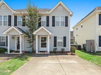 2216 Turtle Point Dr, Raleigh, NC 27604