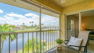 1563 SE Royal Green Cir Unit B204, Port Saint Lucie, FL 34952