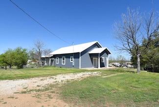 303 Hall St, Richland Springs, TX 76871
