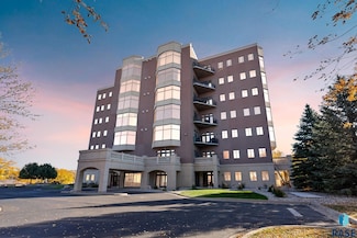 2908 W 37th Cir Unit 504, Sioux Falls, SD 57105