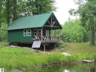 0 47 3 4 Rd Unit 25022127, Hoxeyville, MI 49601