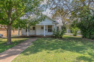 3030 Lasker Ave, Waco, TX 76707
