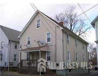 19 Haag St Unit 1, Sayreville, NJ 08872