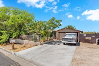 216 Norwich Ct, Barstow, CA 92311