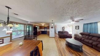 270 E 36th St, Jasper, IN 47546