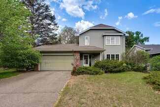 4358 Yorktown Dr, Saint Paul, MN 55123