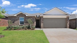 1225 E Stetson Ln, Mustang, OK 73064