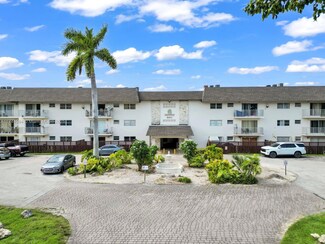 8601 SW 94th St Unit 104W, Miami, FL 33156