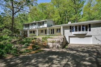6808 Dakota Trail, Edina, MN 55439