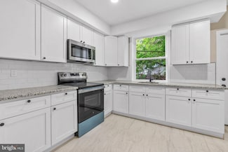 4920 Knorr St, Philadelphia, PA 19135
