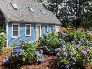 46 Keziahs Ln, Orleans, MA 02653