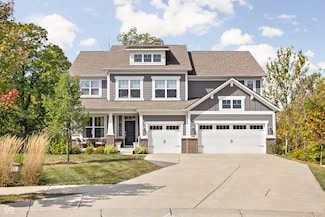 10262 Rieslaner Cir, Zionsville, IN 46077