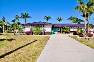 148 Peckham St SE, Port Charlotte, FL 33952