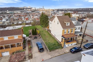 2415 Leticoe St, Pittsburgh, PA 15203