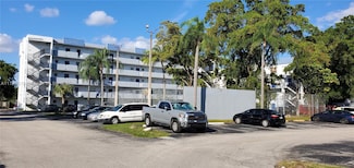 7561 NW 16th St Unit 2105, Plantation, FL 33313