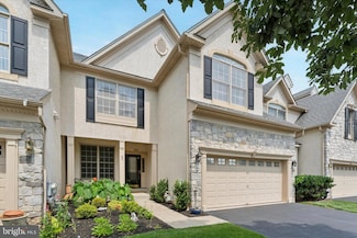 45 Penn Crossing Dr, Norristown, PA 19401