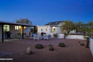 1720 W Cessna Way, Tucson, AZ 85755