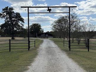 11360 US Highway 287 S, Pennington, TX 75856