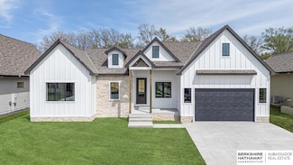 815 S Lakeview Way, Ashland, NE 68003