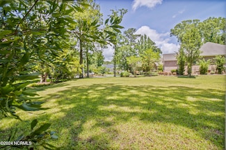 4367 Marsh Elder Ct, Saint James, NC 28461