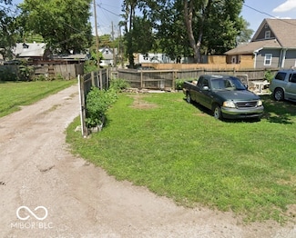 2812 Wilcox St, Indianapolis, IN 46222