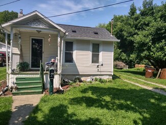 924 Spring St, Jackson, MI 49202