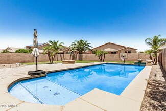 2576 E Ironside Ct, Gilbert, AZ 85298