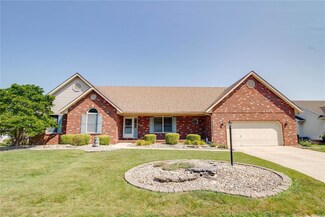 2627 Dennis Dr, Alton, IL 62002