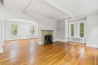 1271 Elm St, Concord, MA 01742