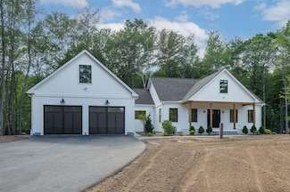 59 Stratham Ln, Stratham, NH 03885