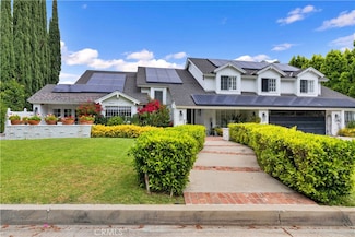 17437 Tarzana St, Encino, CA 91316